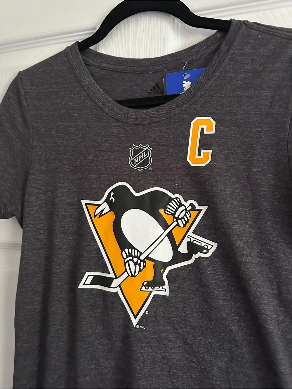 Size L Adidas Women’s Pittsburgh Penguins Sidney Crosby #87 NHL T-Shirt NWT - Picture 5 of 9